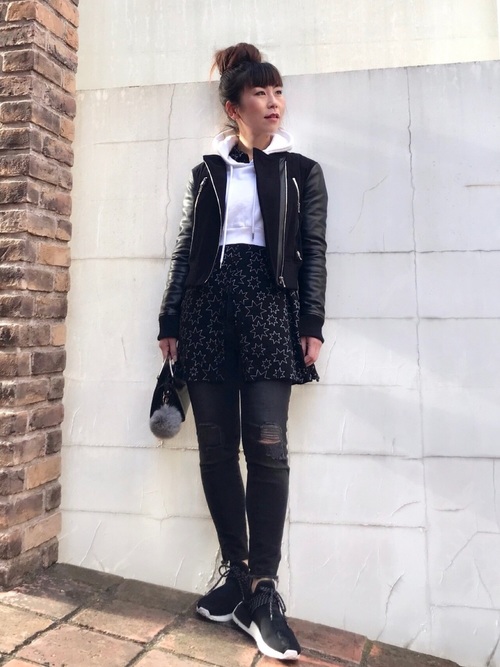 Today’s Outfit パーカー×シャツワンピース モノトーン スニーカー 大人カジュアル コーデ 2017.11.13