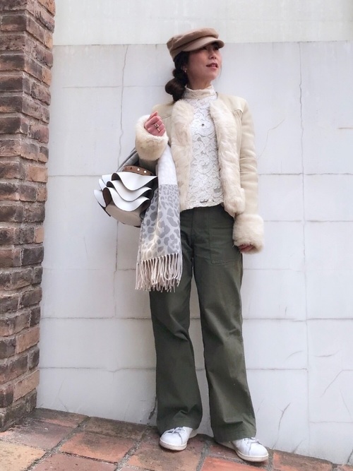 Today’s Outfit レースブラウスにベイカーパンツ ムートンコート 大人カジュアル コーデ 2018.1.20