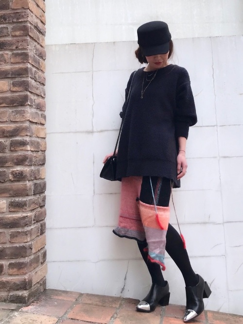 Today’s Outfit アシンメトリー カラフル ニットスカート ボリュームニットに合わせてゆるりな 大人カジュアル コーデ 2018.1.29