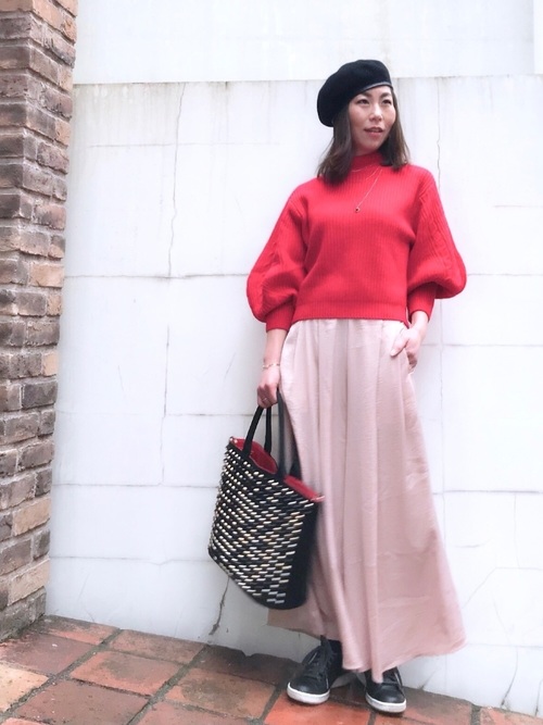 Today’s Outfit 赤×ピンク 暖色ワントーンに小物は黒 大人カジュアル コーデ 2018.2.23