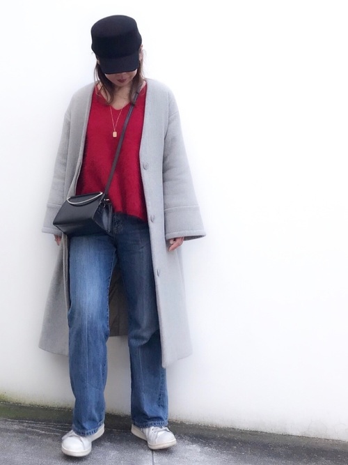 Today’s Outfit 赤ニットにデニム 定番シンプル 冬 大人カジュアル コーデ 2019.1.11