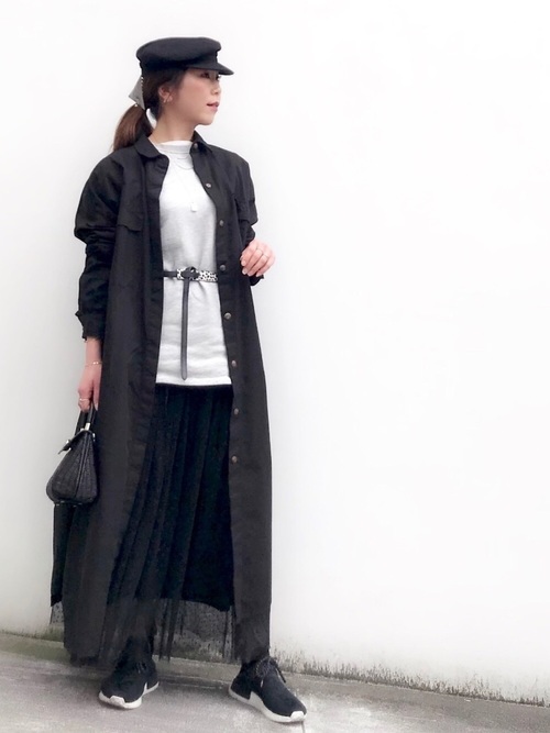 Today’s Outfit チュールスカート×スウェットに細ベルトでウエストマーク ロングシャツワンピース モノトーン 春 大人カジュアル コーデ 2019.4.13