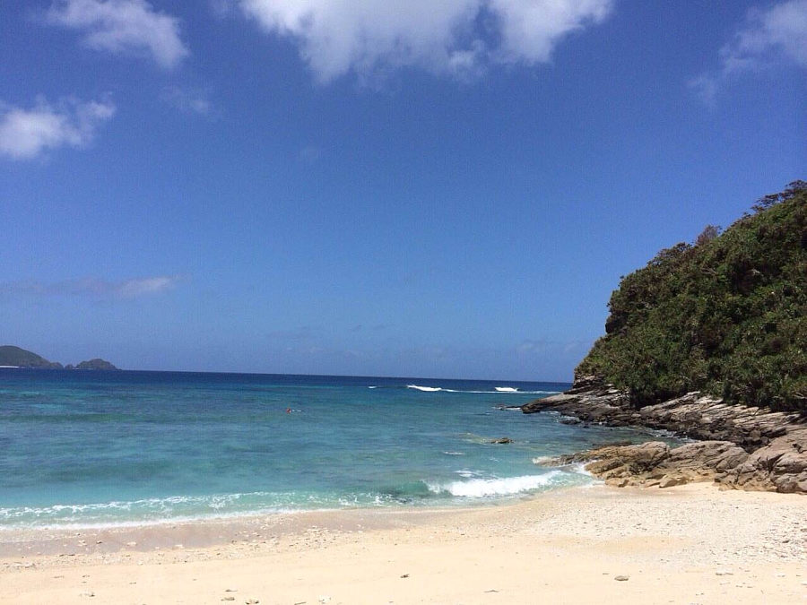 ヒズシビーチ　阿嘉島