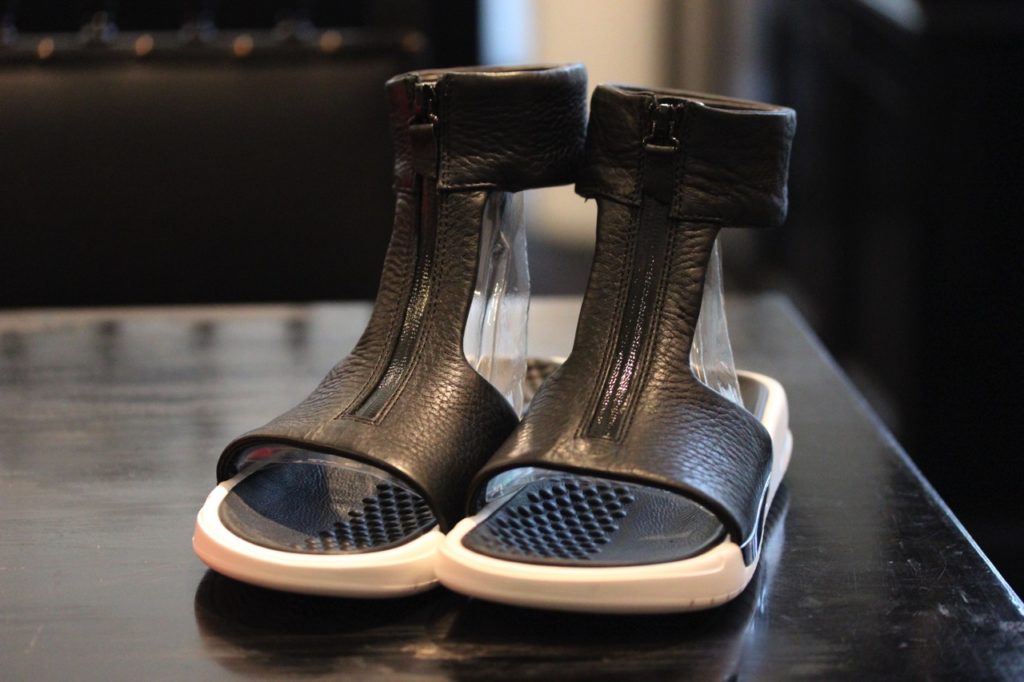 nike lab BENASSI CUFF LUX ナイキラボ べナッシ カフ ラックス サンダル